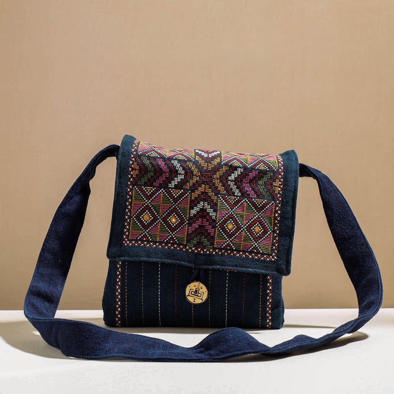 Kalo Rashka Kala Raksha Jat Hand Embroidery Sling Bag - India Meets India
