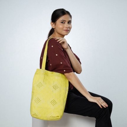 Quilted Sanganeri Block Printed Shoulder Bag