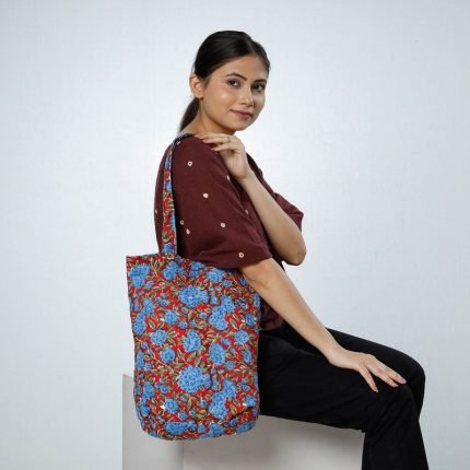 Quilted Sanganeri Block Printed Shoulder Bag