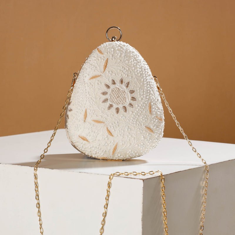 SLINGBAG-000707_1.jpg