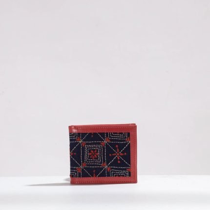 Handcrafted Kantha Embroidery Silk & Leather Unisex Wallet